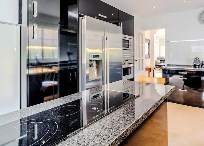 Cozy In Marbella-estepona Villa