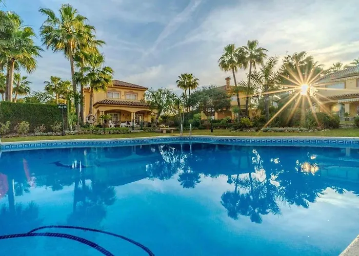 Cozy In Marbella-estepona Villa