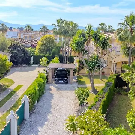 빌라 Cozy In Marbella-estepona