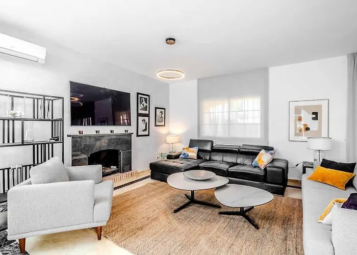 Villa Cozy In Marbella-estepona *