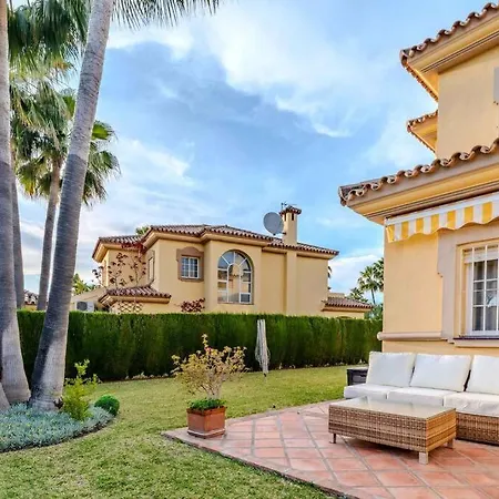 Вилла Cozy In Marbella-estepona Эстепона