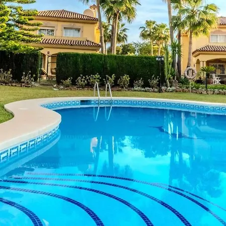 Вилла Cozy In Marbella-estepona Эстепона